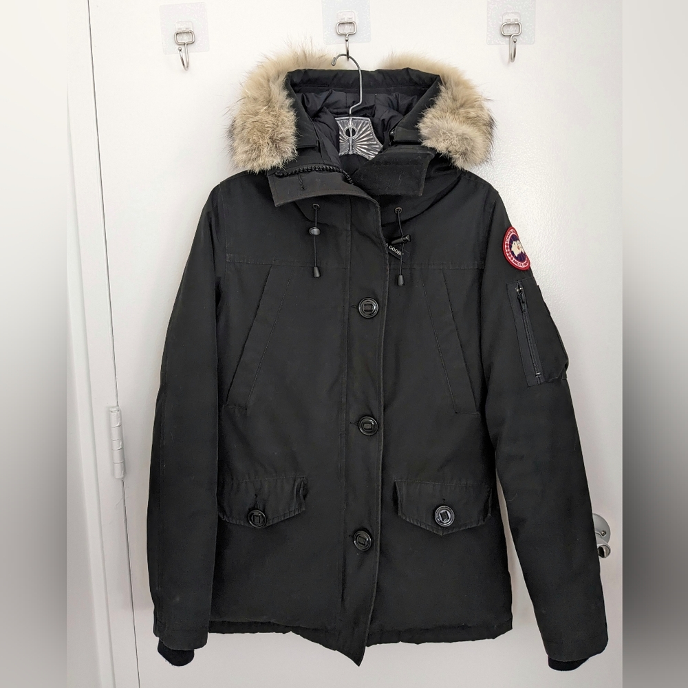 Canada Goose Montebello Parka Heritage Women Small Black w/ Fur